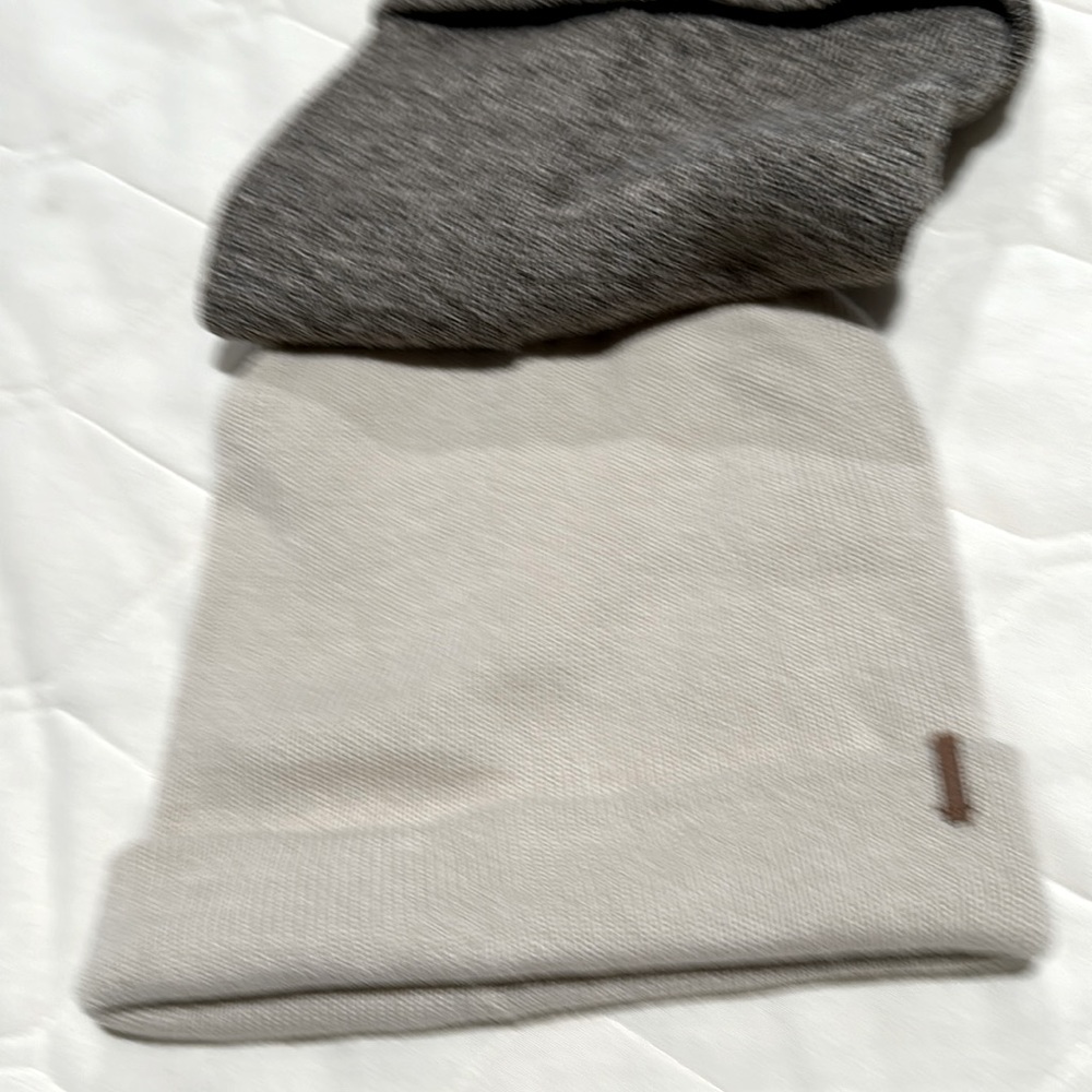 Levi’s Knit Caps 2-Pack OS NWT - Picture 4 of 7